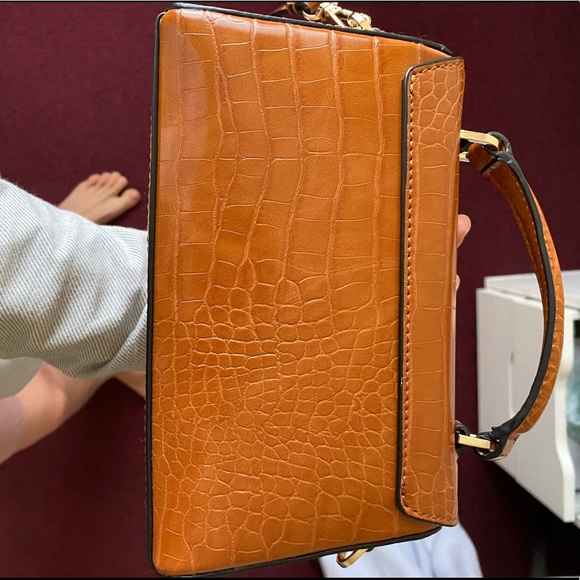 Zara Crossbody Bag with Handle - Picture 11 of 13